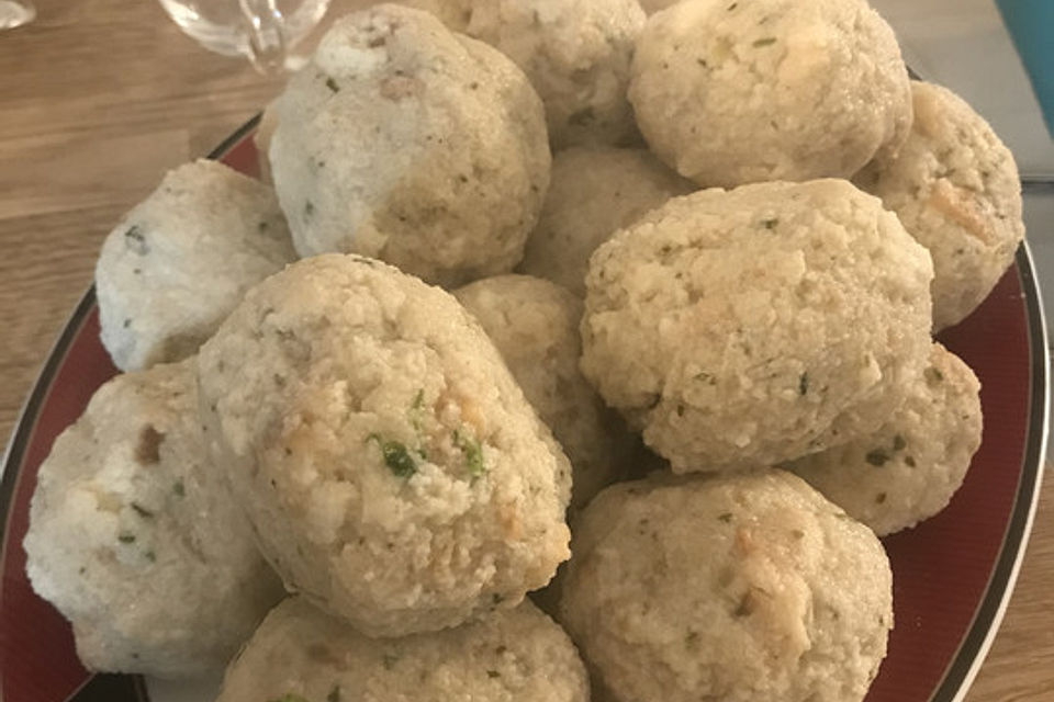 Semmelknödel