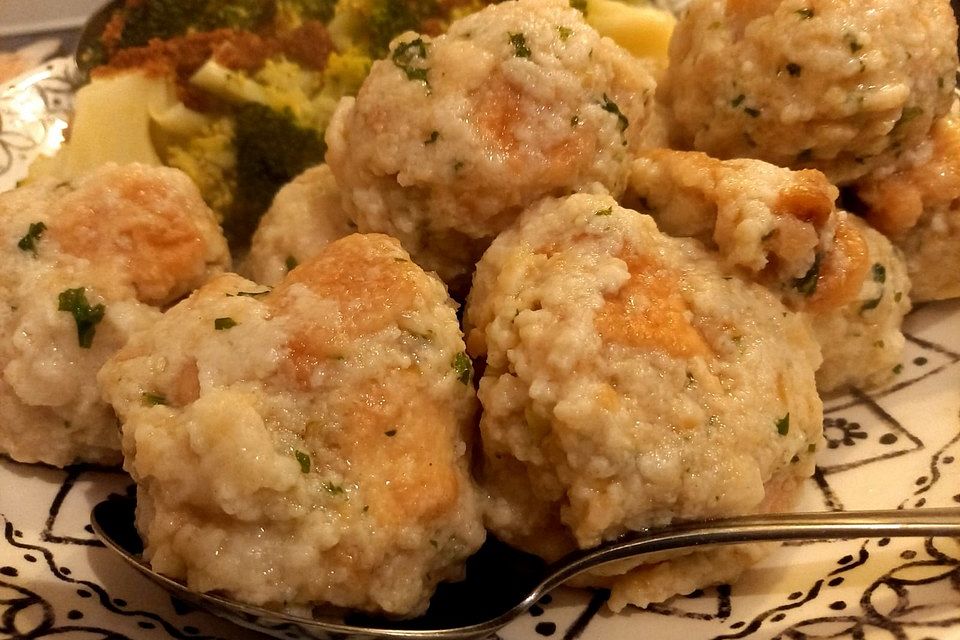 Semmelknödel