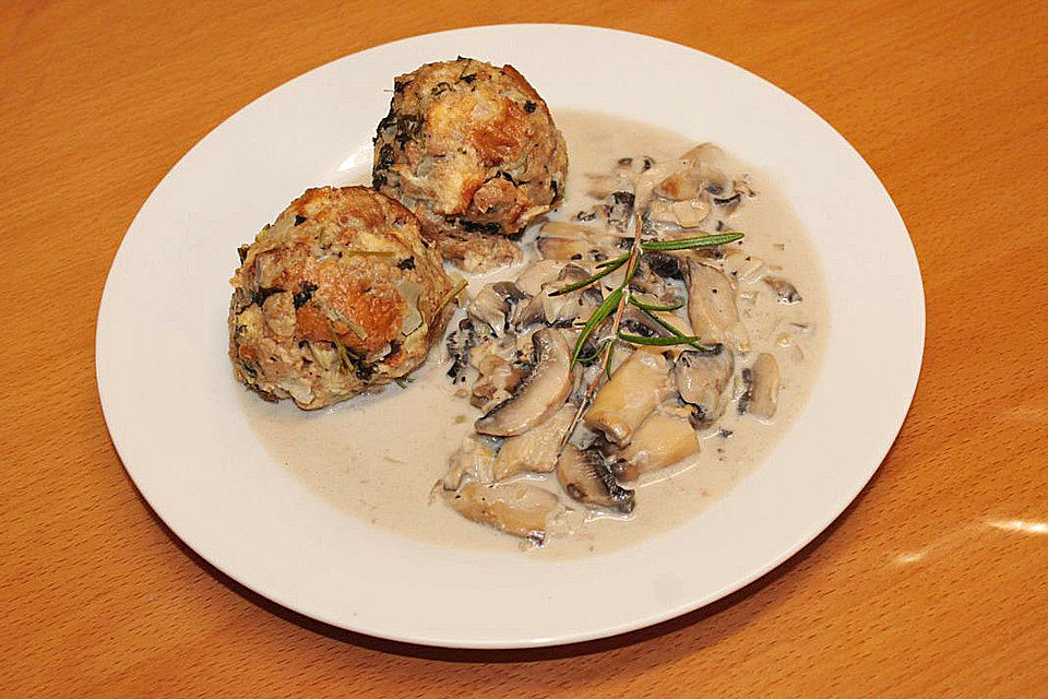 Semmelknödel