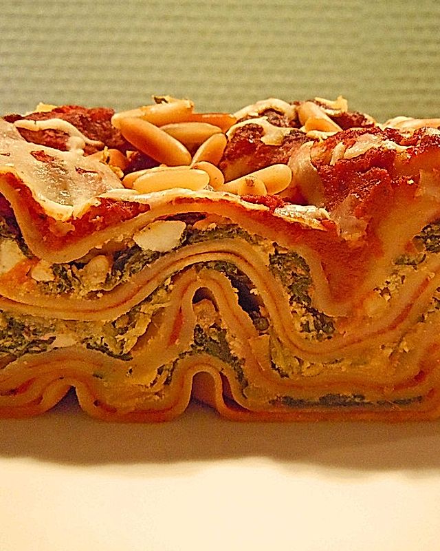 Mangold-Lasagne mit Schafskäse
