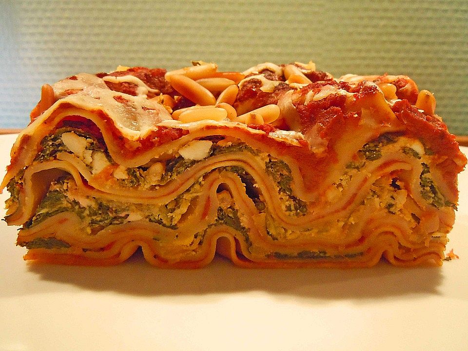 Mangold-Lasagne mit Schafskäse von zucchino| Chefkoch