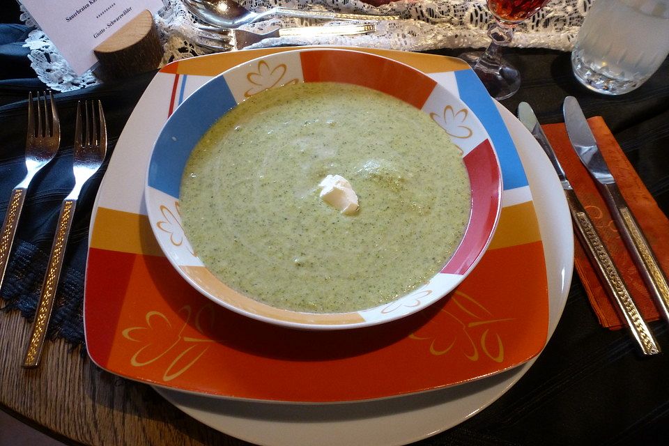 Brokkoli - Frischkäse - Suppe