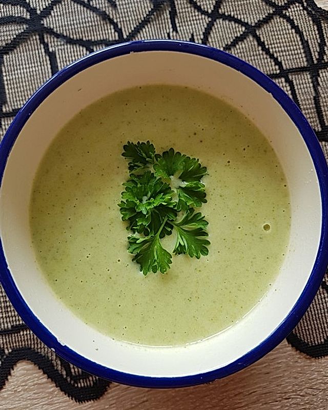 Brokkoli - Frischkäse - Suppe