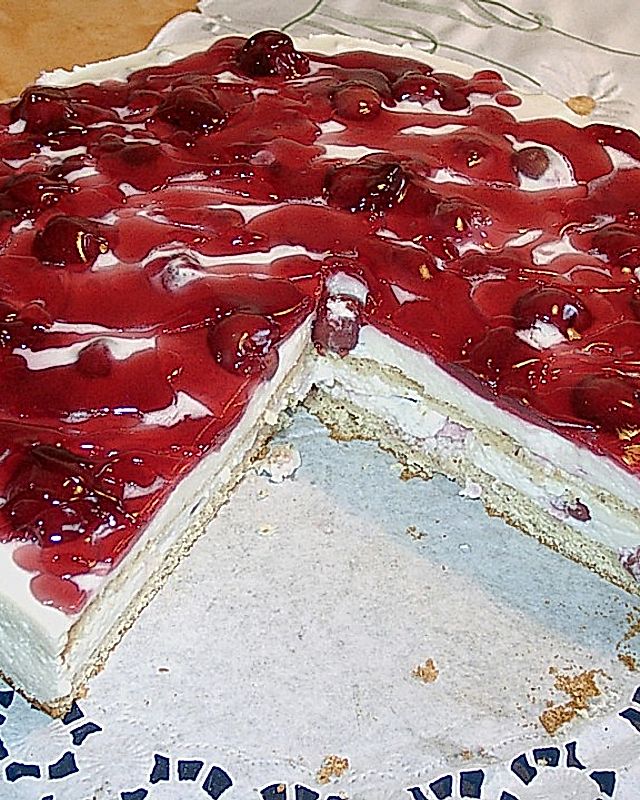Kirsch - Panacotta - Torte