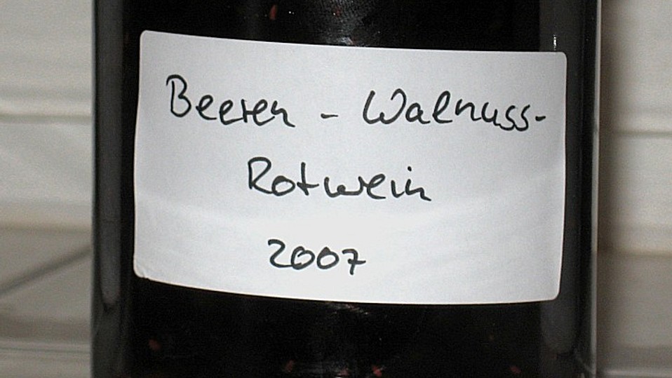 Beeren - Walnuss - Rotwein - Konfitüre von feuermohn Beeren - Walnuss - Rotwein - Konfitüre von feuermohn