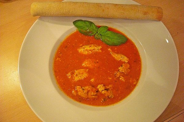 Tomatensuppe mit Käseklößchen von shajioko | Chefkoch