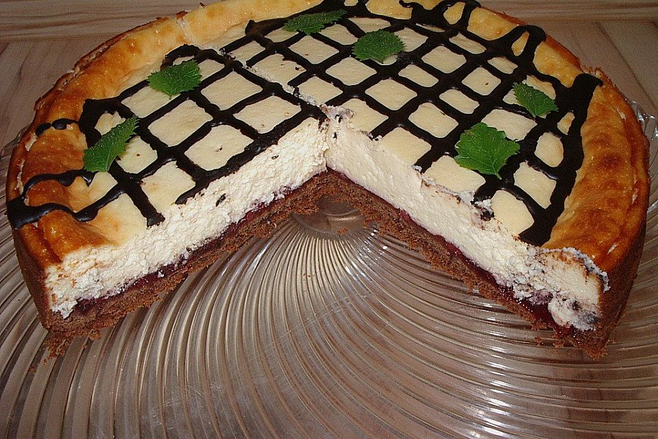 Käsetorte gebacken