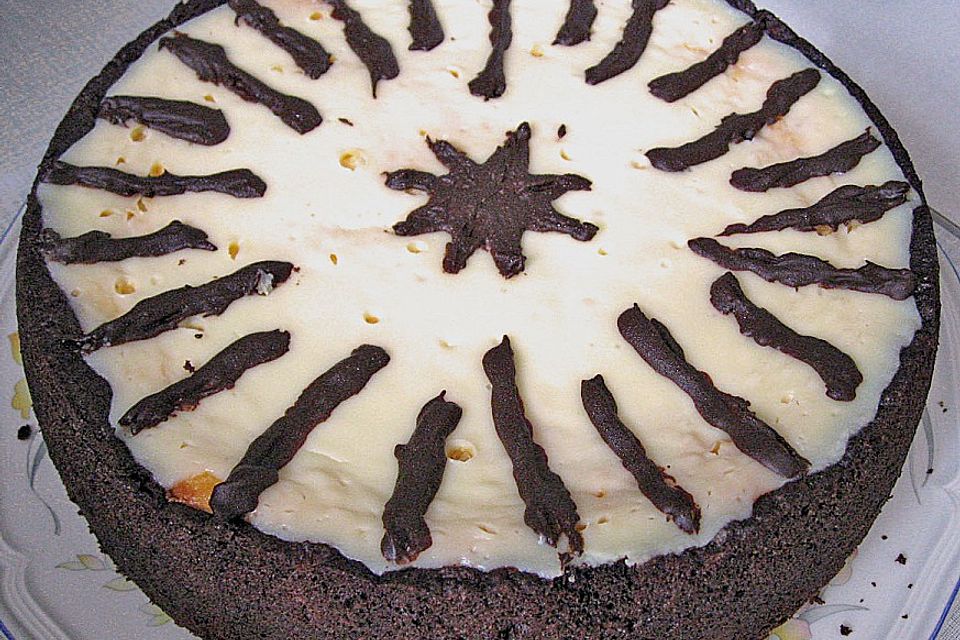 Käsetorte gebacken