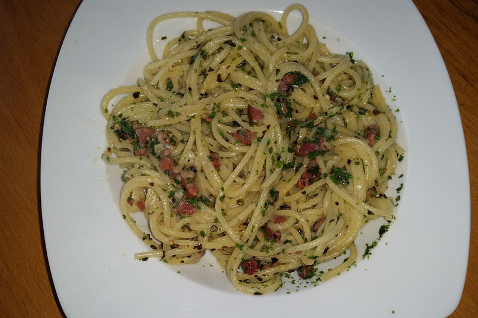 Spaghetti Carbonara, mal ohne Sahne