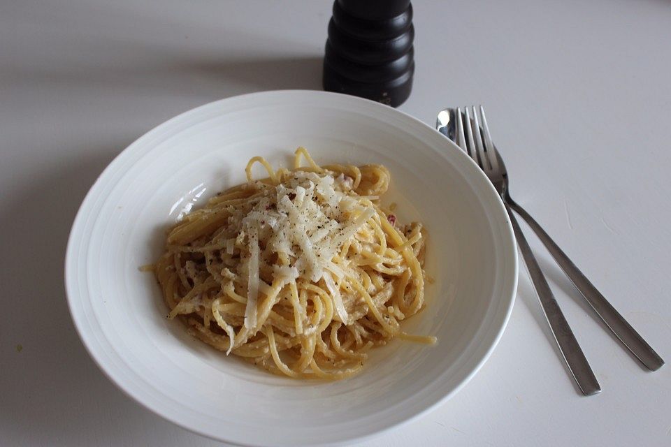 Spaghetti Carbonara, mal ohne Sahne