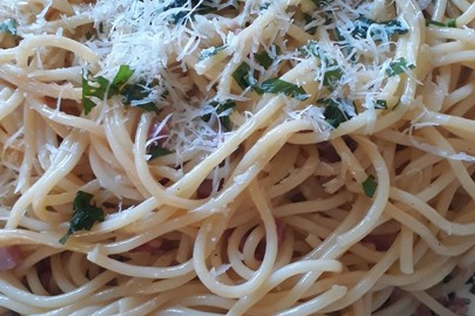 Spaghetti Carbonara, mal ohne Sahne