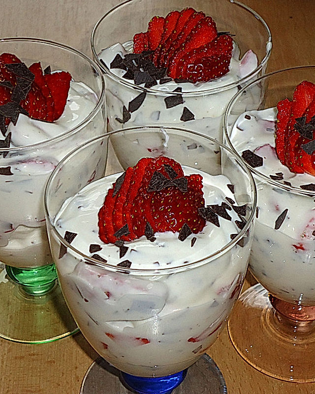 Schokokuss - Creme mit Erdbeeren