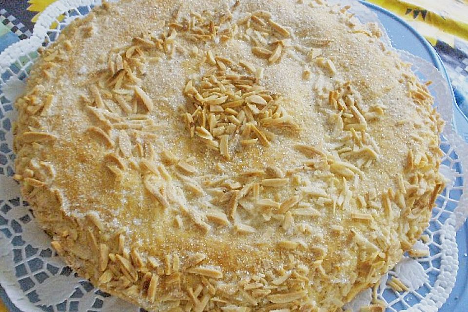 Sandtorte, gefüllt Sandtorte, gefüllt