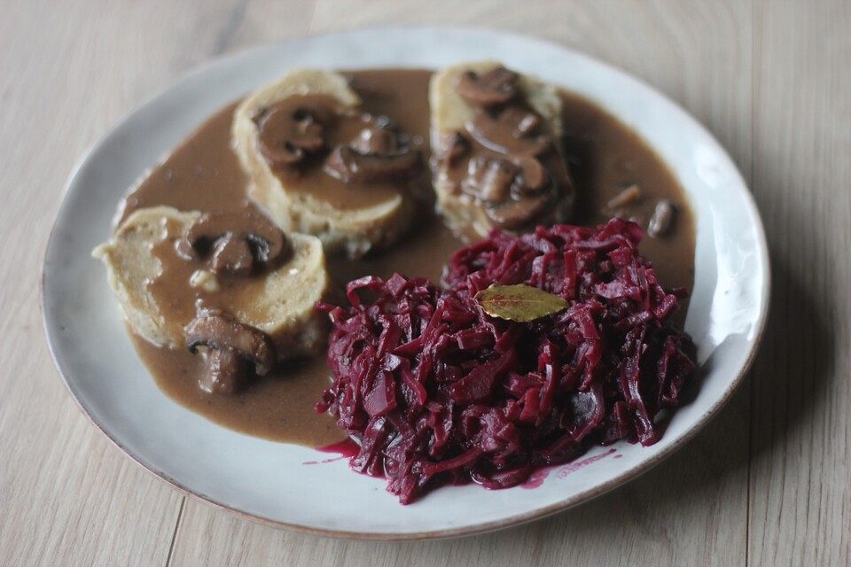 Rotkohl nach Hausfrauenart