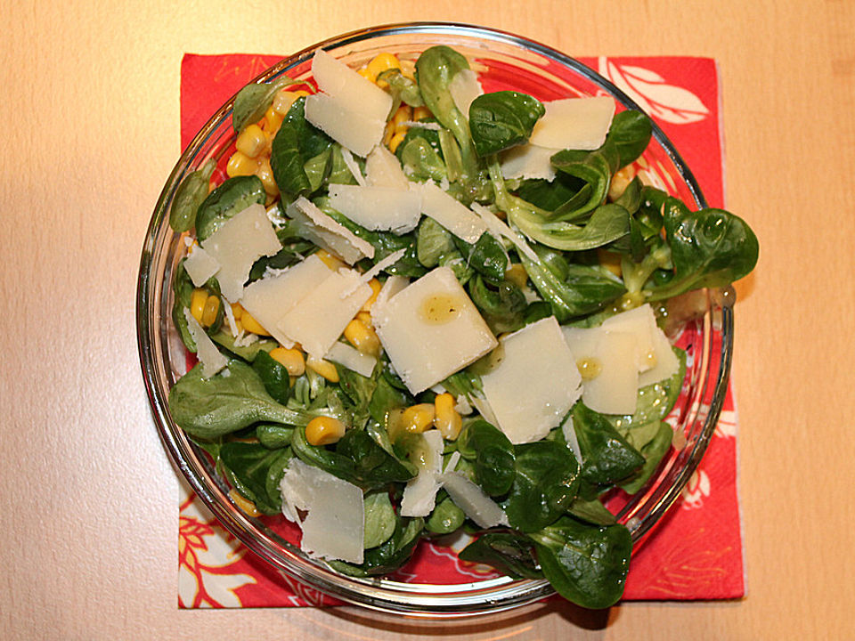 Feldsalat mit Parmesan und Mais von jpod| Chefkoch