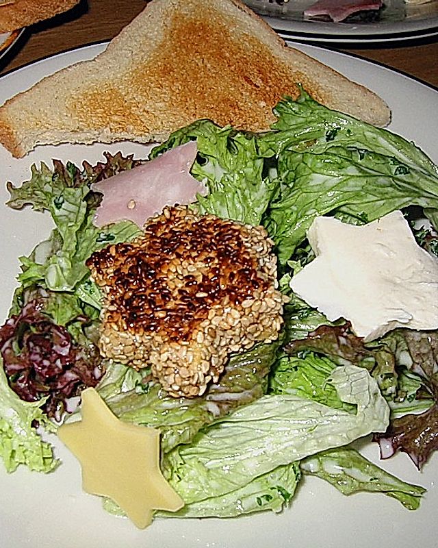 Adventsalat - Blattsalat mit Sternchen