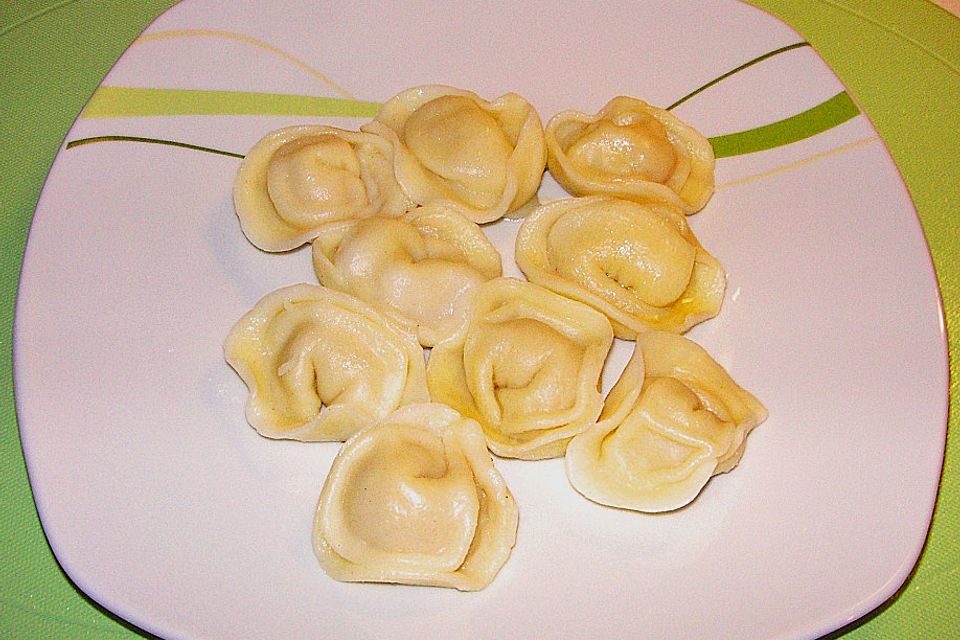 Sibirische Pelmeni