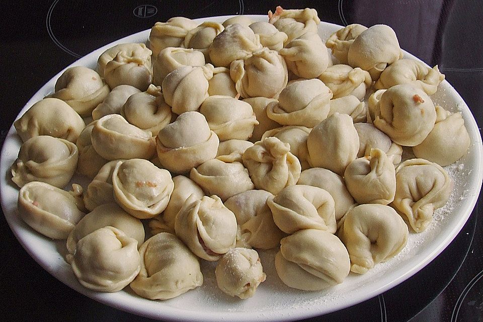 Sibirische Pelmeni