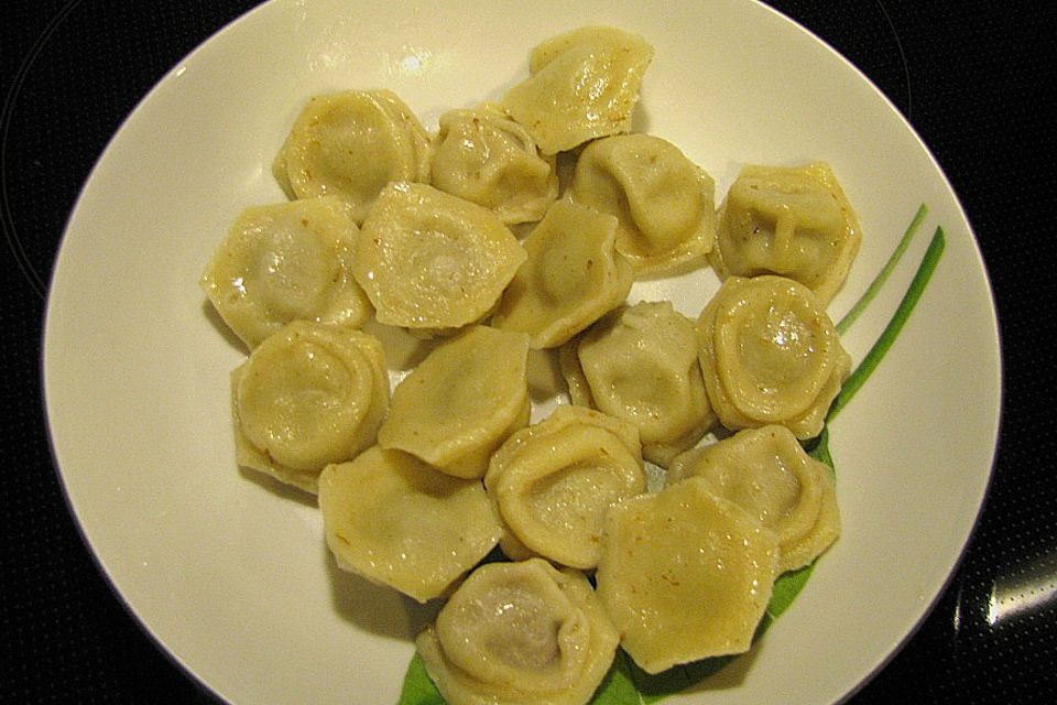 Sibirische Pelmeni