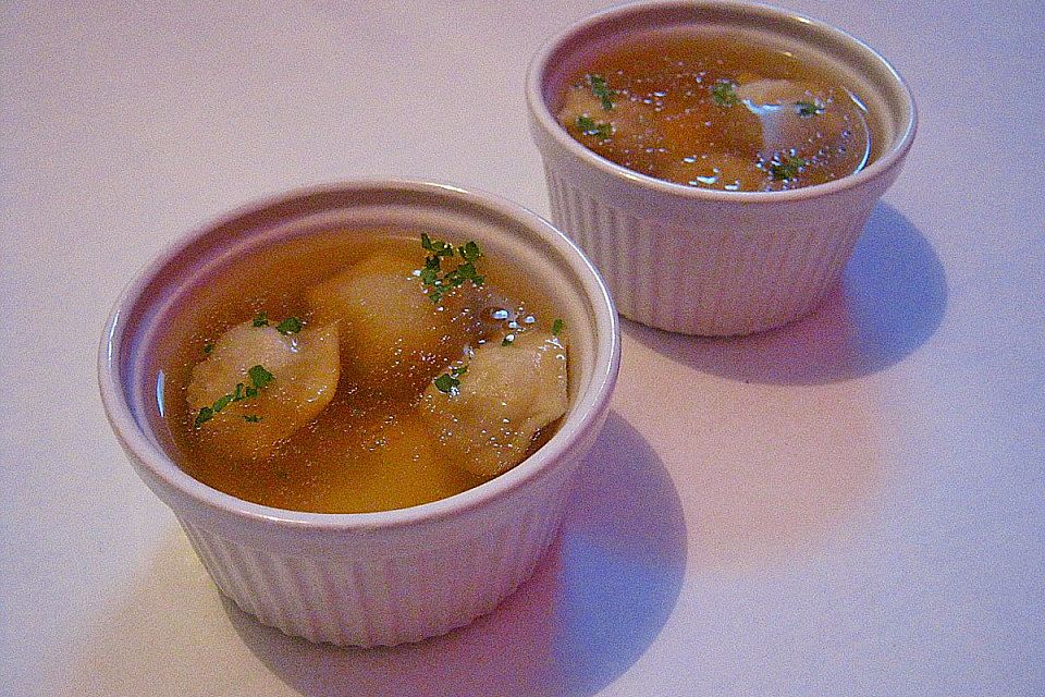 Sibirische Pelmeni