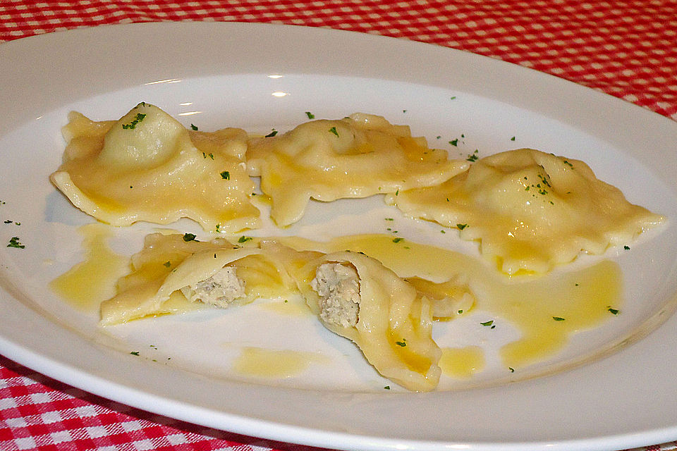 Sibirische Pelmeni