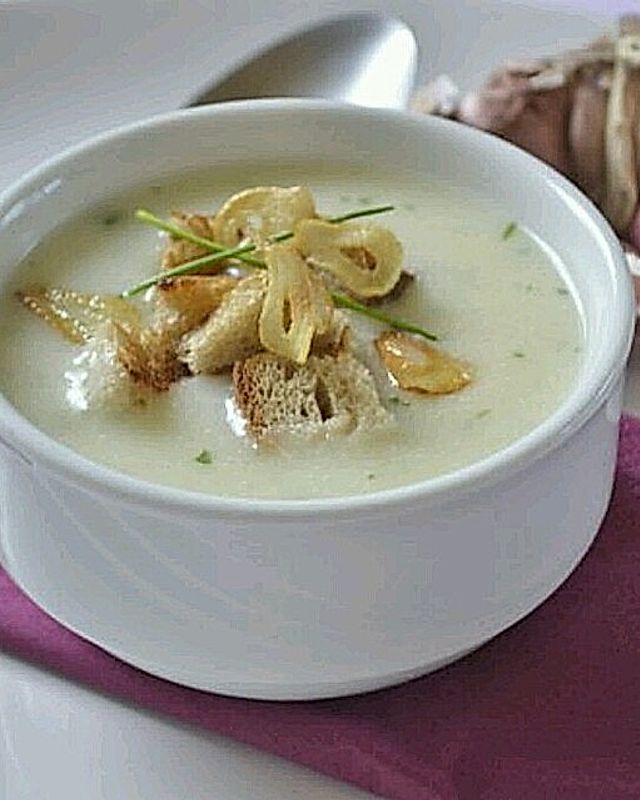Knoblauch - Creme - Suppe