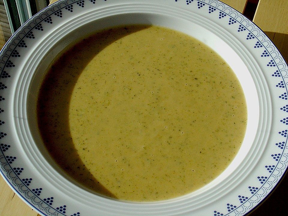 Zucchinicremesuppe von SilkeW| Chefkoch