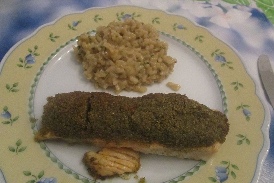 Lachs mit Pesto - Kruste