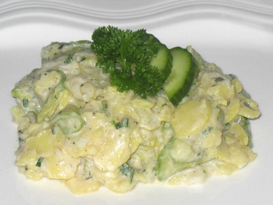 Kartoffelsalat mit Gurke, lauwarm von fargo | Chefkoch