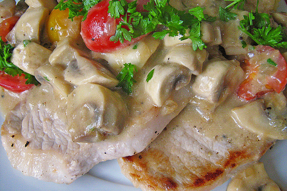 Zitronenschnitzel mit Champignons