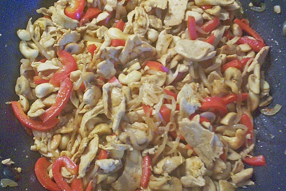 Feuriges Paprika - Cashew - Huhn