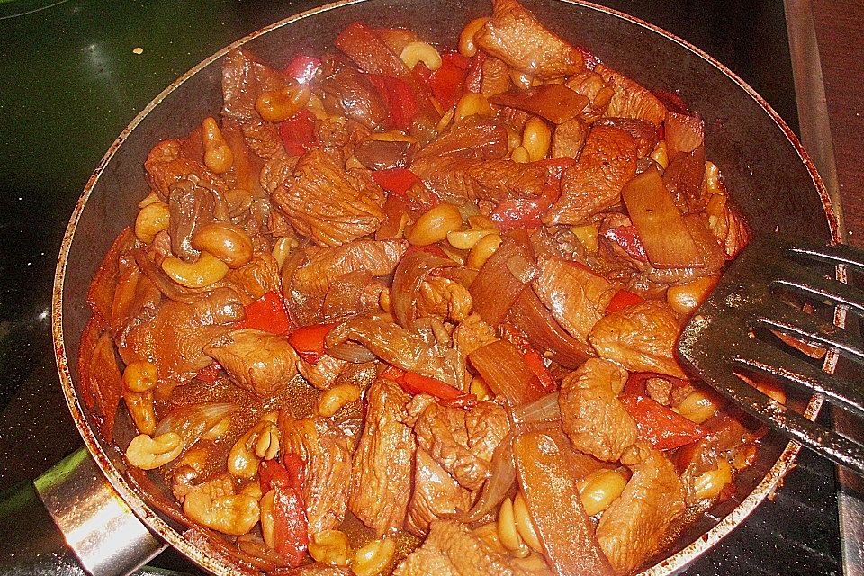 Feuriges Paprika - Cashew - Huhn