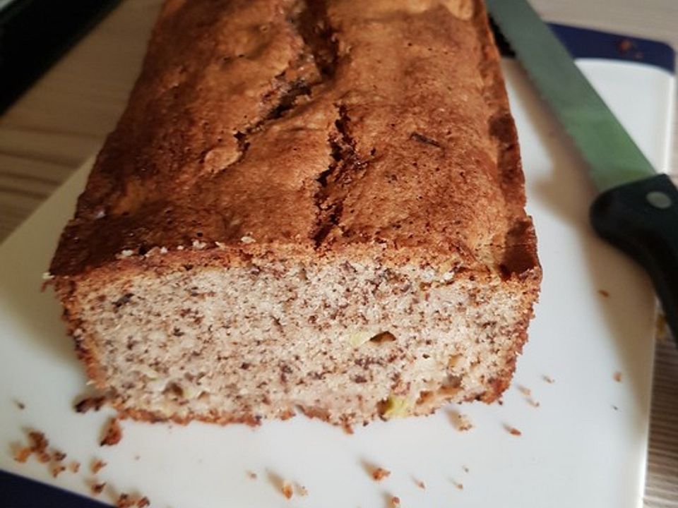 Saftiger Rhabarber - Schoko - Kuchen von Estrellaks| Chefkoch