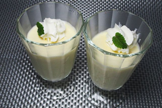 Orangen - Joghurt - Creme mit Marzipan von tsorge| Chefkoch