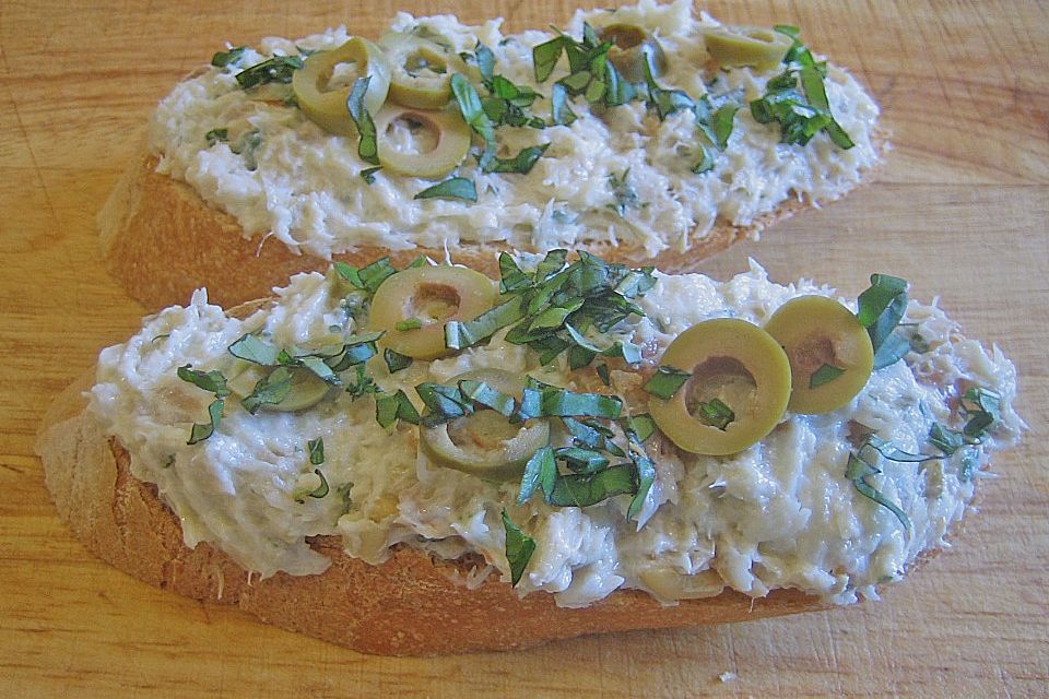 Ciabatta mit Heilbutt - Oliven - Creme