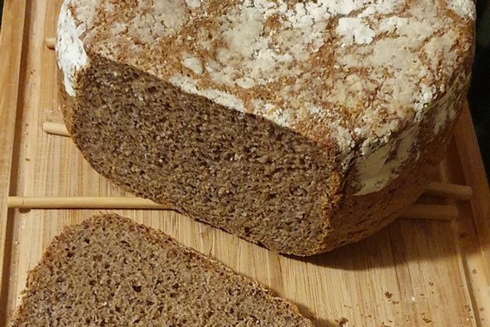 Hausgemachtes Roggenbrot