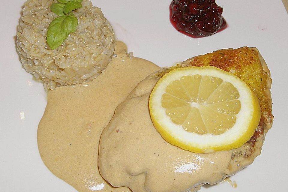 Schnitzel mit Basilikum - Safran - Parmesan - Panade