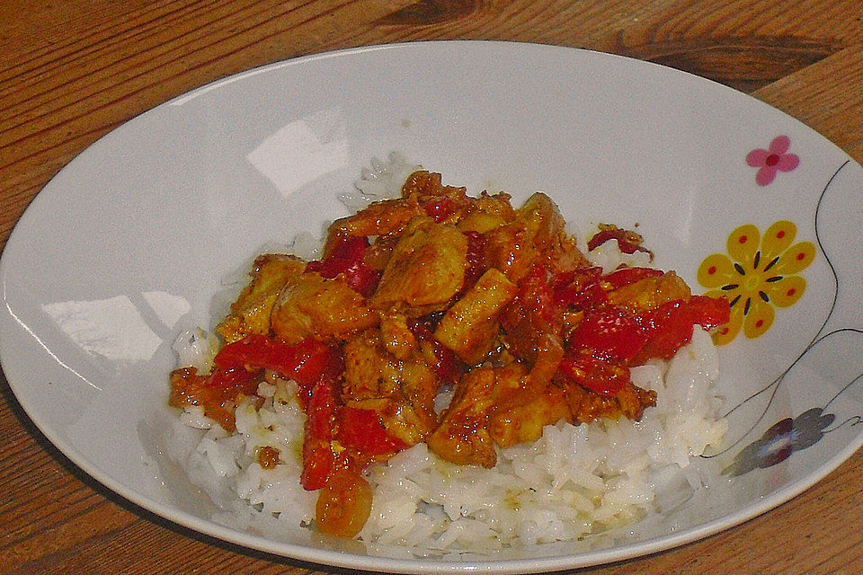 Paprika - Hühnchen mit Basmati - Reis