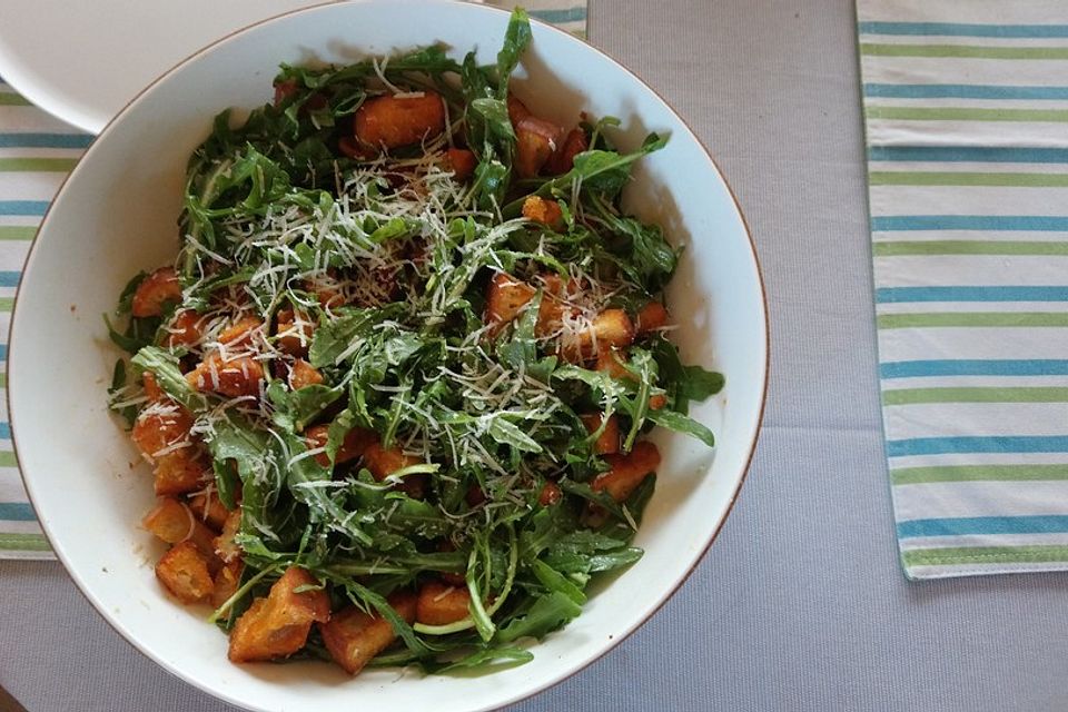 Italienischer Brotsalat