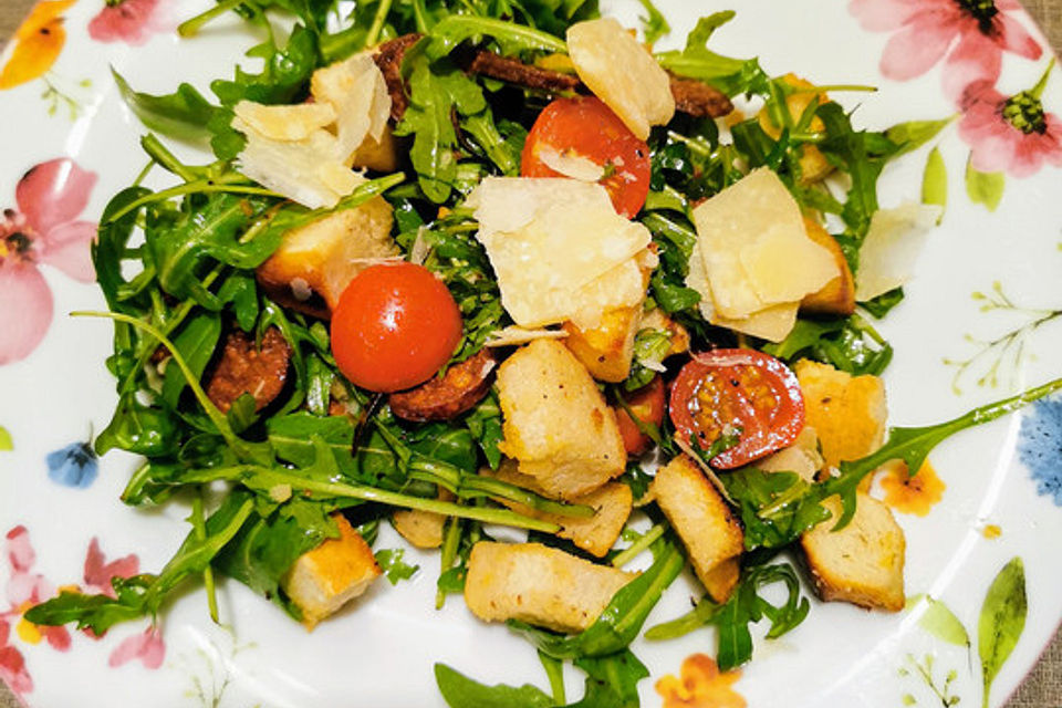 Italienischer Brotsalat