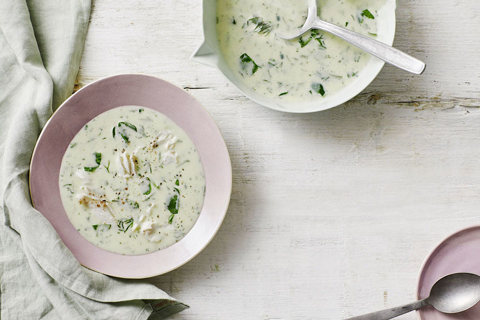 Erdäpfel (Kartoffel)-Kräuter-Seelachs-Suppe