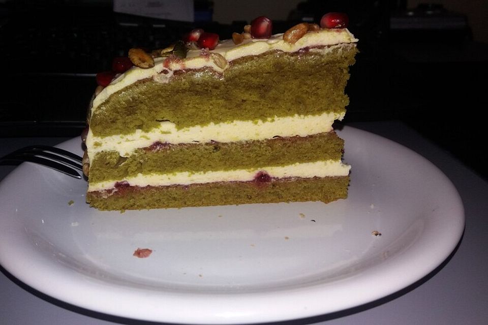 Steirische Preiselbeer - Kürbiskernöltorte