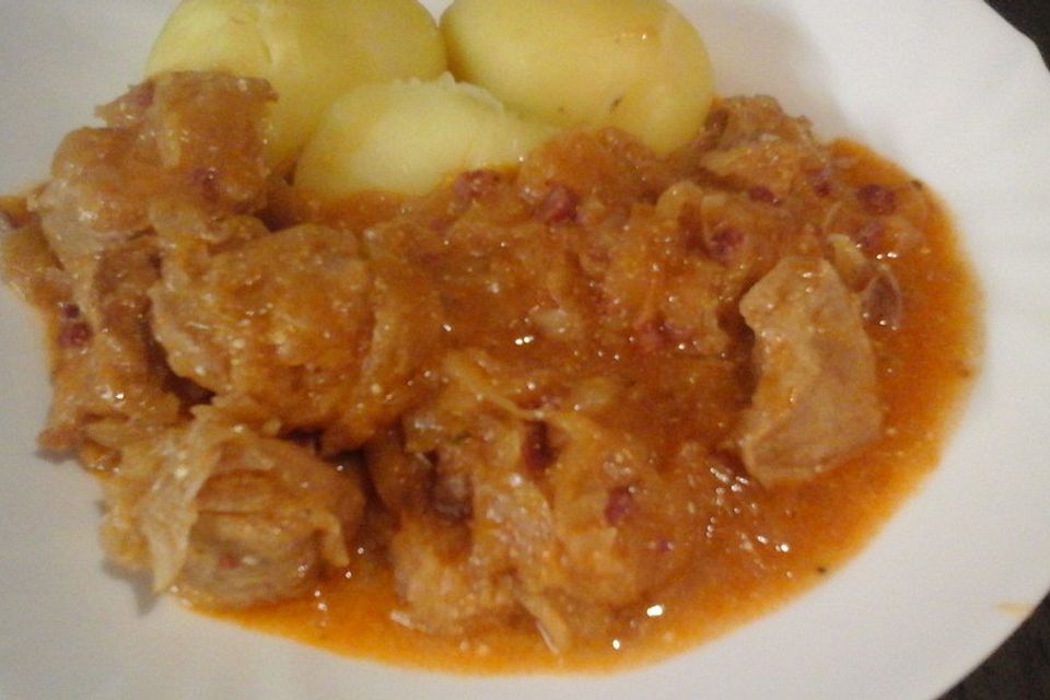 Szegediner Gulasch