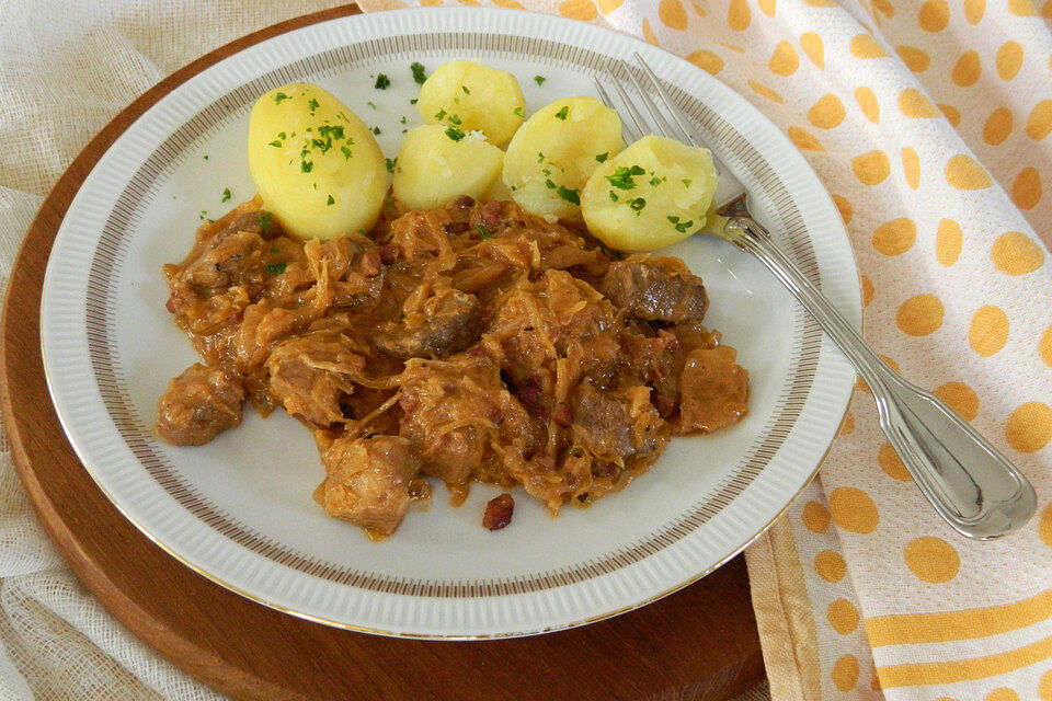 Szegediner Gulasch