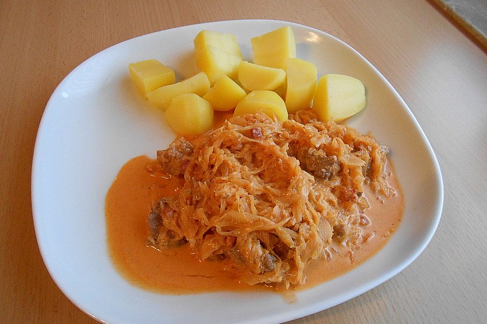 Szegediner Gulasch