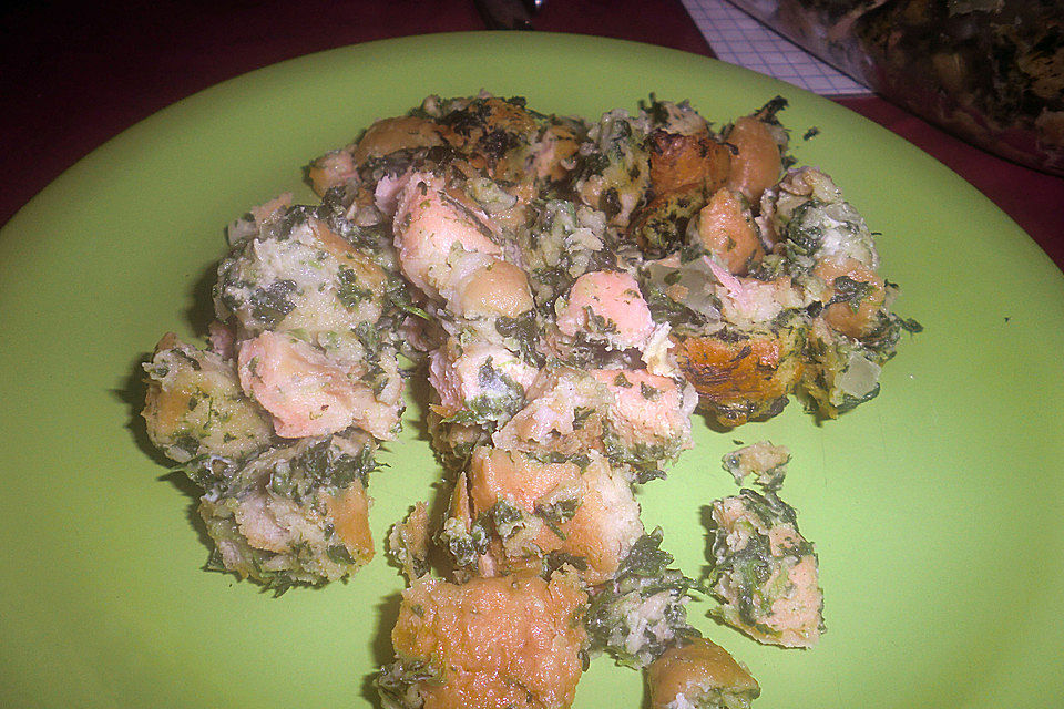 Auflauf mit Spinat und Lachs