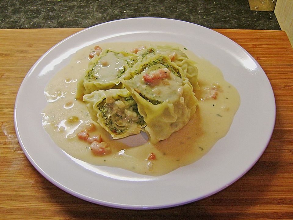 Maultaschen mit Käse-Sahnesauce von ReneBgt| Chefkoch