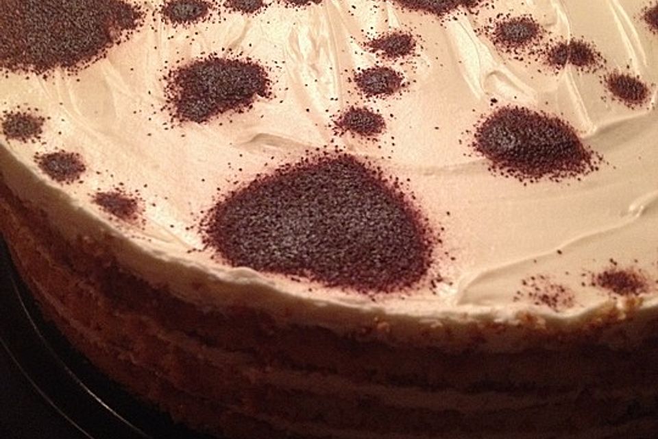 Schnelle Tiramisu - Torte mit Kirschen