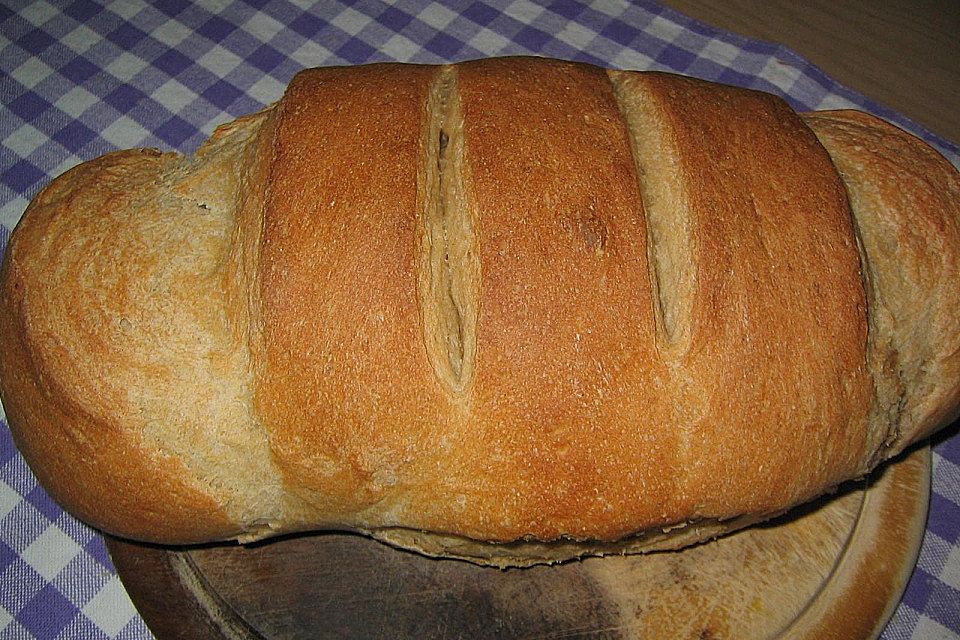 Locker luftiges Weißbrot mit Dinkel und Hartweizenmehl