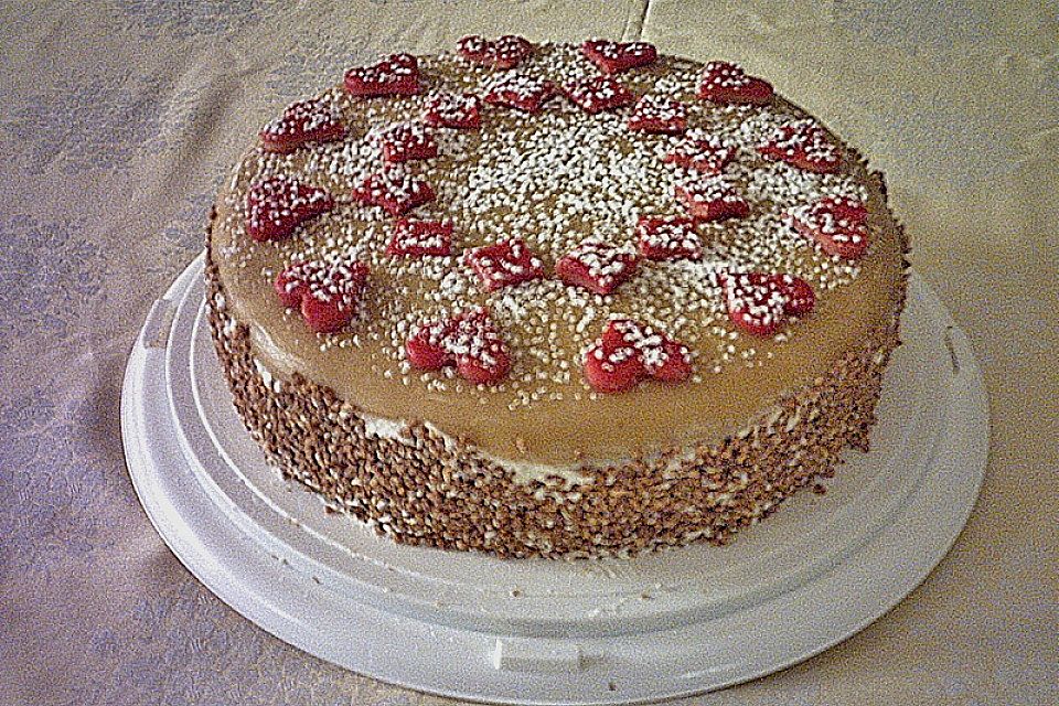 Marzipan - Nuss - Torte